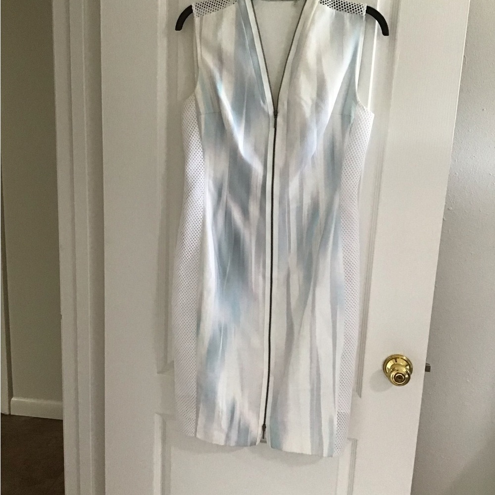 Elegant White and Blue Sleeveless Dress